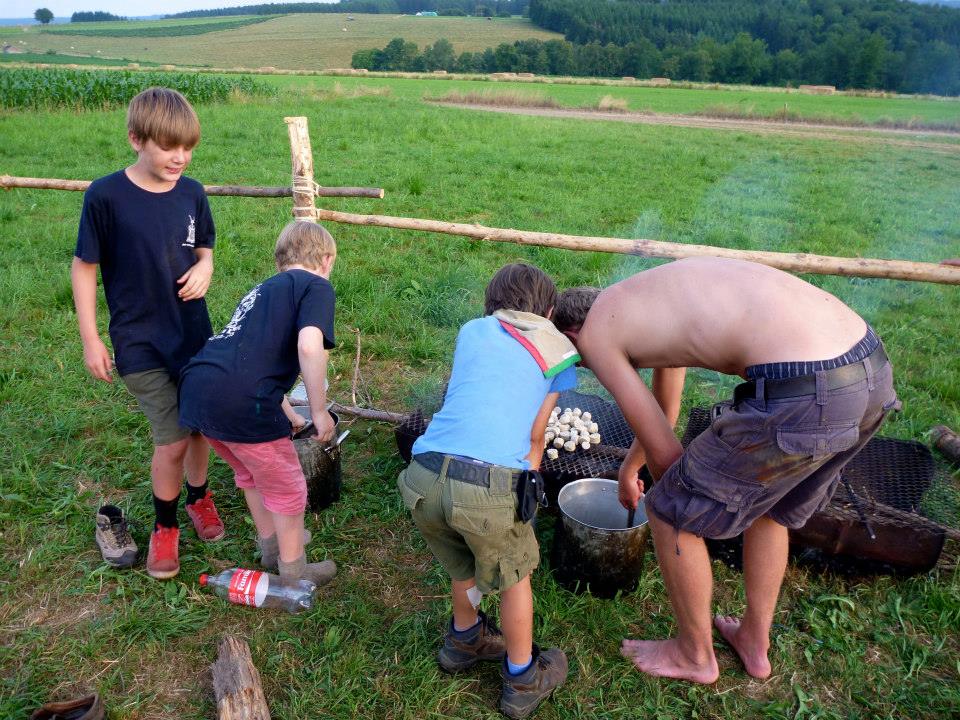 Sint-Martinus den XIIde - Kamp Curfoz Welpen Kiewit 2013